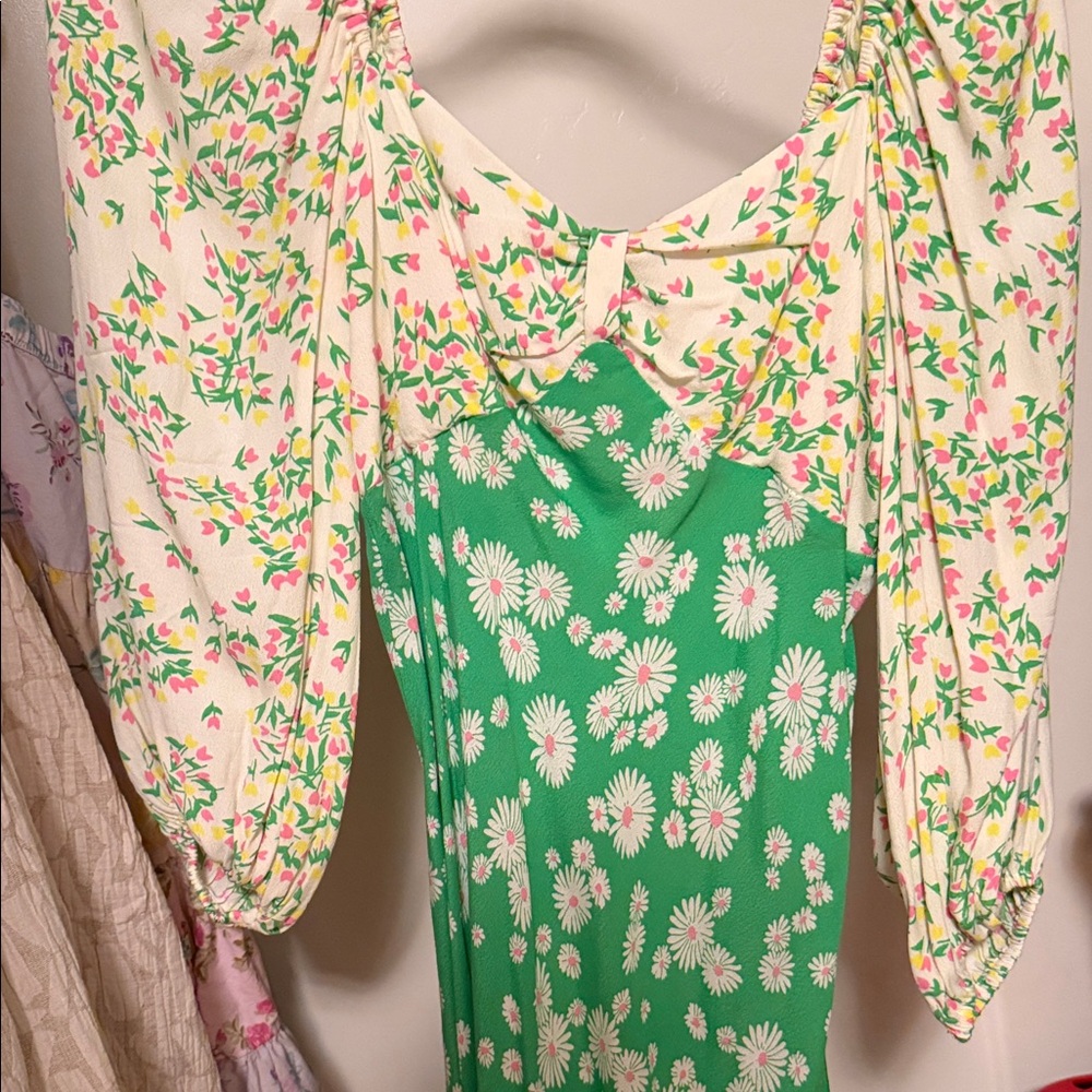 RIXO Green and Cream Floral Mixed-Print Maxi Dress